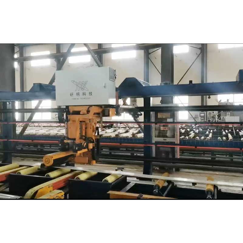 Équipement complètement automatique de machine de traction tirant le profil en aluminium d'extrusion